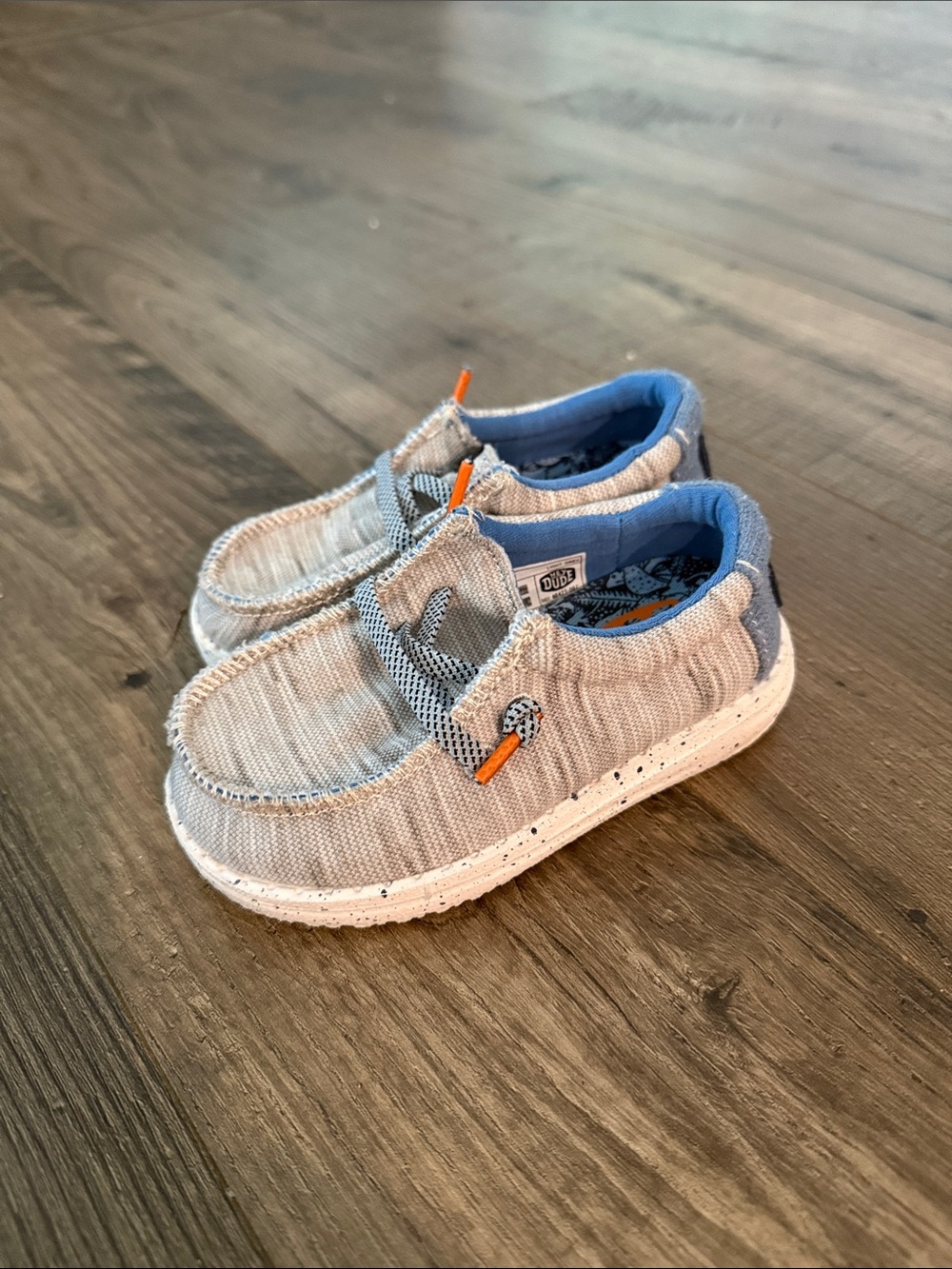 Hey Dude toddler size 7